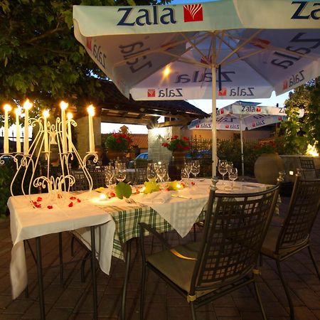 Boutique Hotel Grahor Sezana Ngoại thất bức ảnh