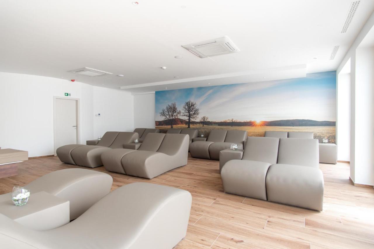 Boutique Hotel Grahor Sezana Ngoại thất bức ảnh