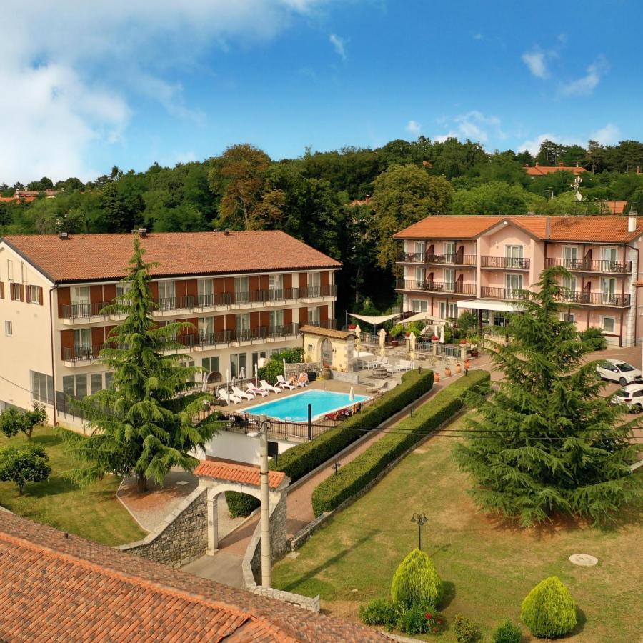 Boutique Hotel Grahor Sezana Ngoại thất bức ảnh
