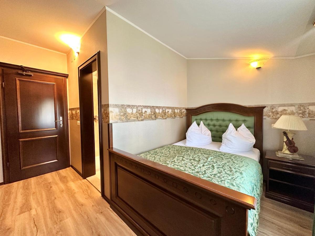 Boutique Hotel Grahor Sezana Phòng bức ảnh