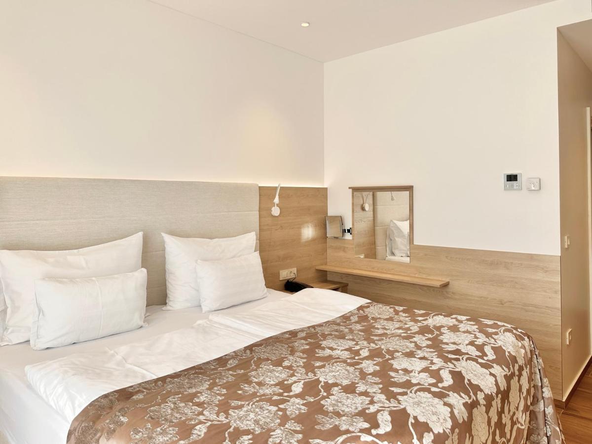 Boutique Hotel Grahor Sezana Phòng bức ảnh